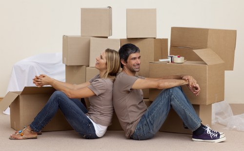 Local mobile storage service supporting Chingford households and businesses